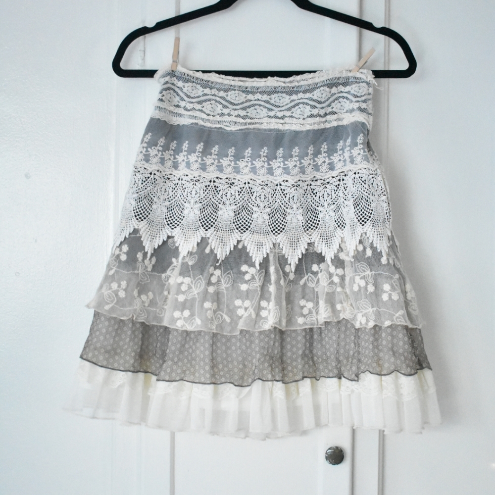 Short Lace Skirt